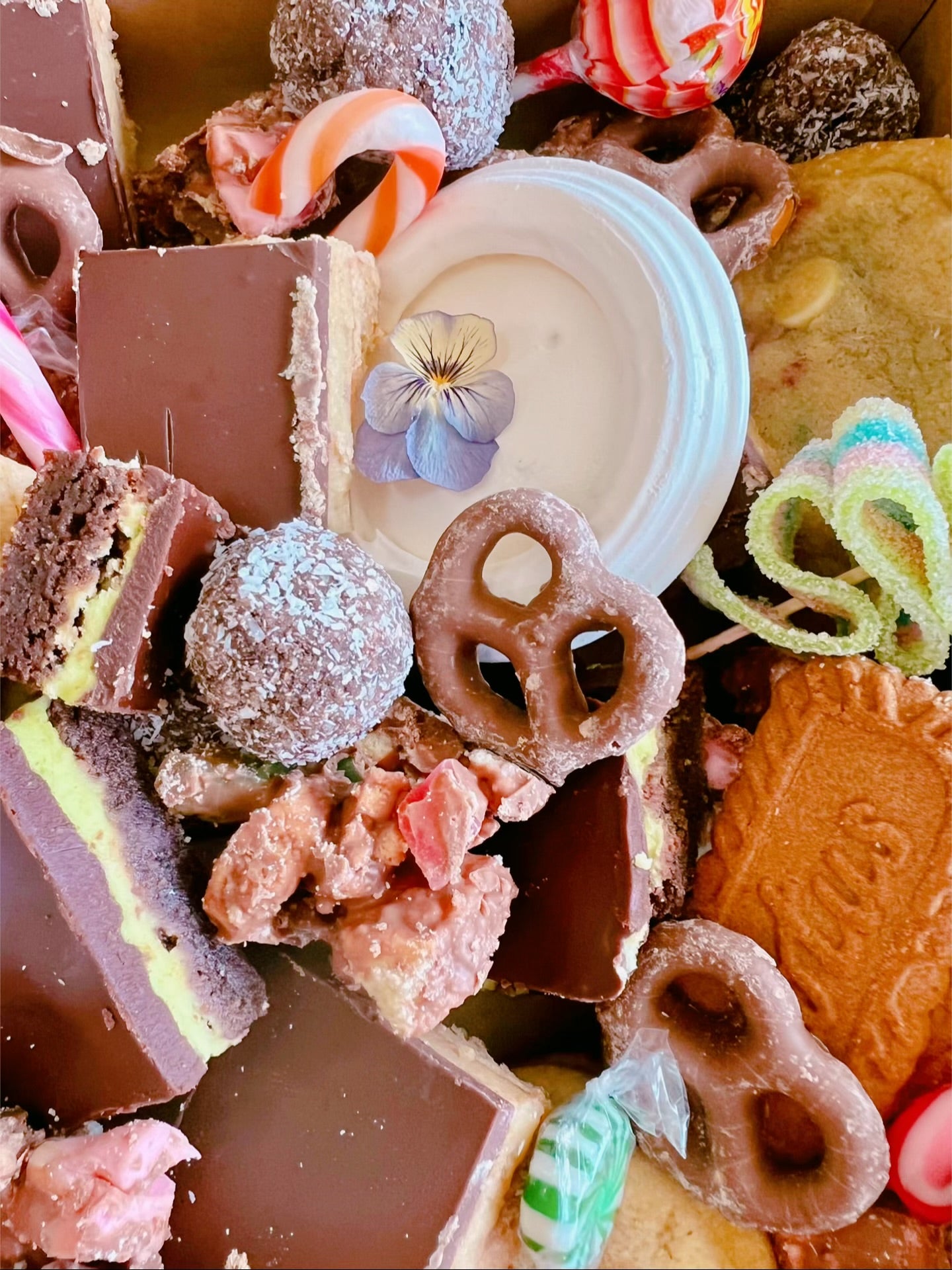 All things Sweet Box